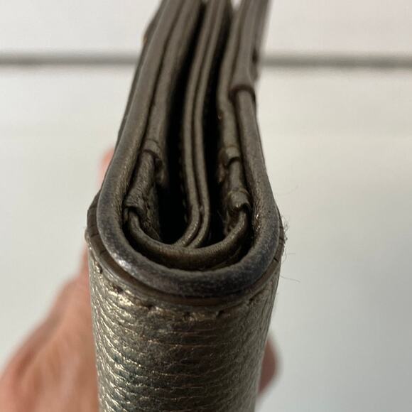 MICHAEL KORS GOLD METALIC PEBBLED LEATHER WOMENS WALLET - Picture 10 of 10